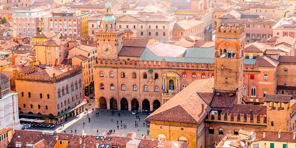 4* Bologna Escape: Breakfast, Cooking Class & Return Flights